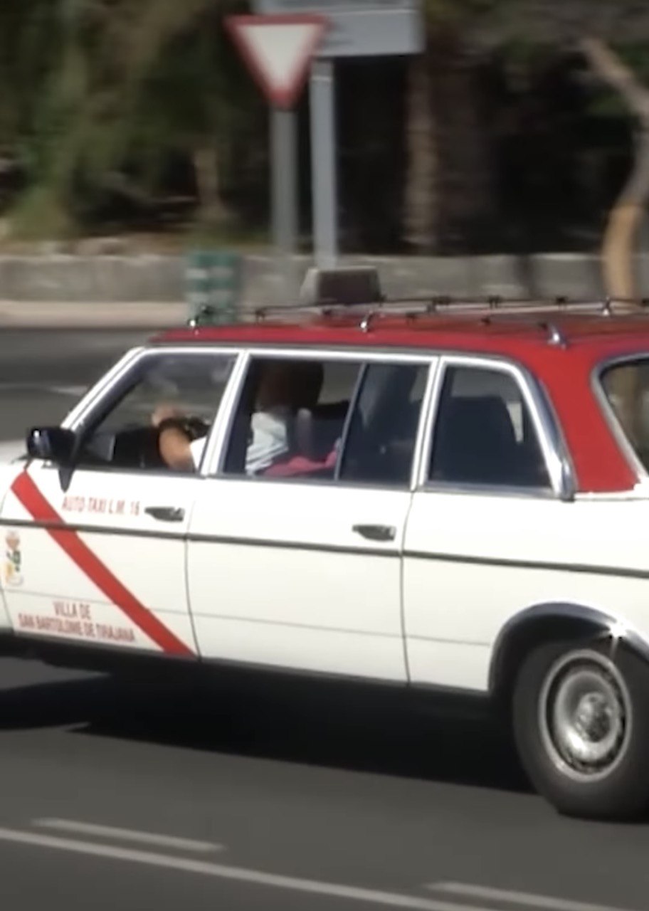 Unprecedented mileage: Mercedes-Benz W123 clocks over 7 million km and still running